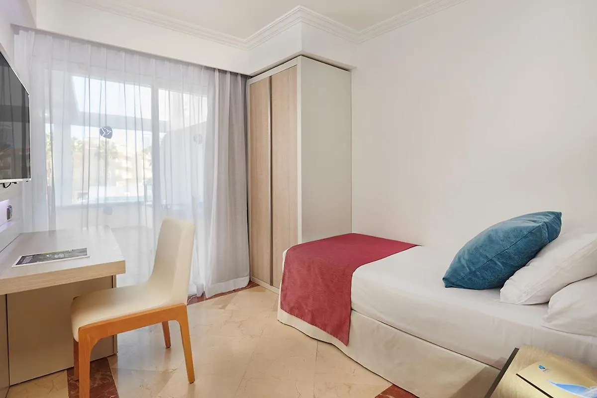 מלון פלאייה דה פאלמה Grupotel Acapulco Playa - Adults Only