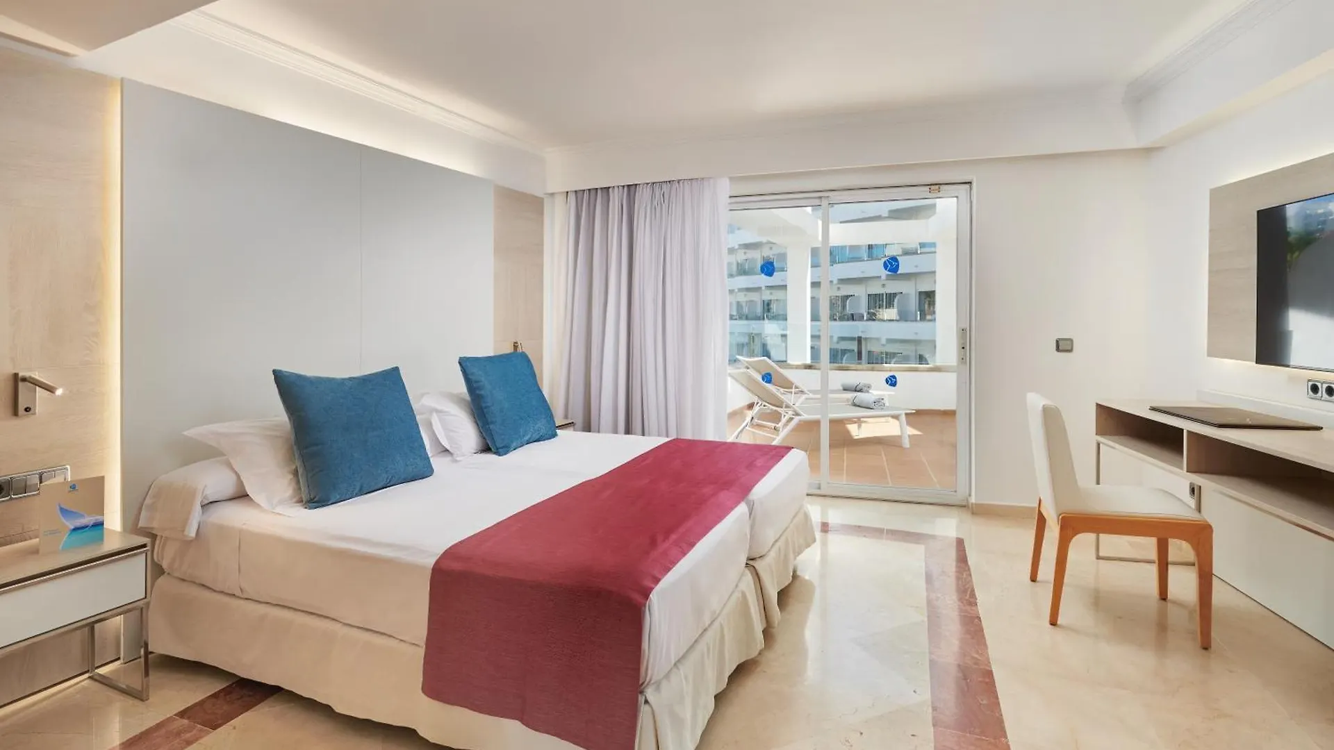 מלון פלאייה דה פאלמה Grupotel Acapulco Playa - Adults Only