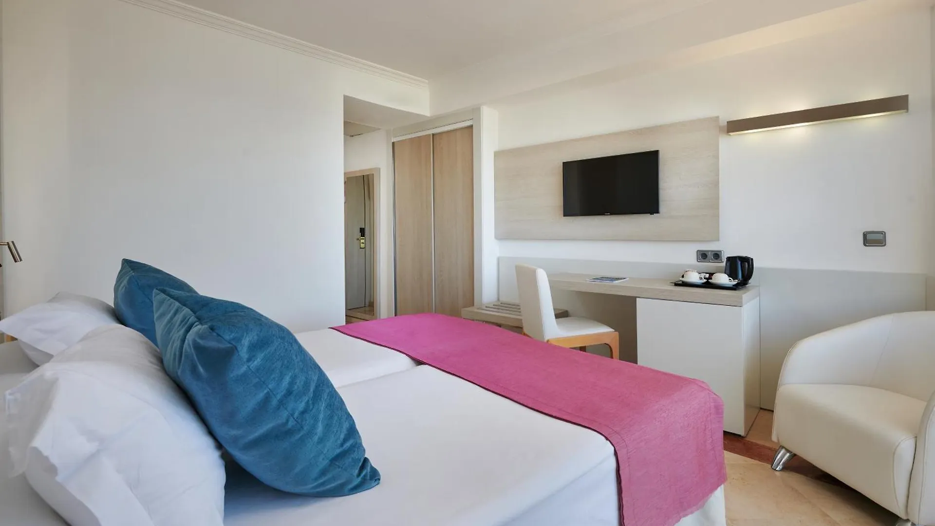 פלאייה דה פאלמה Grupotel Acapulco Playa - Adults Only ספרד